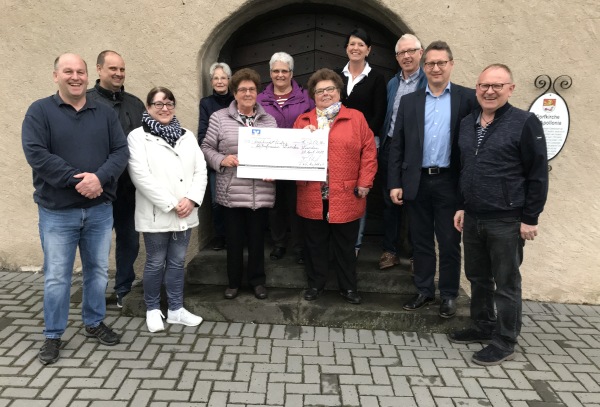 Wierschem renoviert die Dorfkirche 600